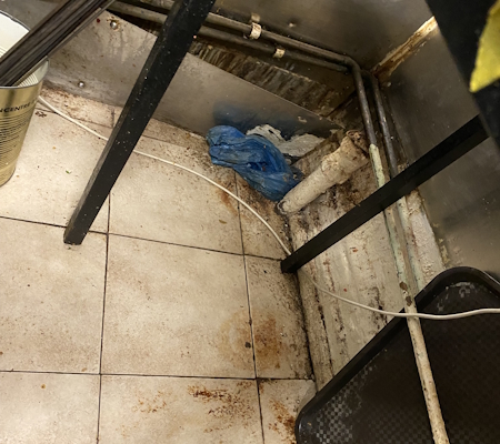 Dirty floor at the takeaway